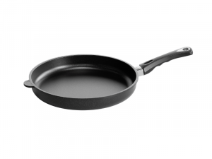 AMT Frying Pan-32cm 800 x 800px-min