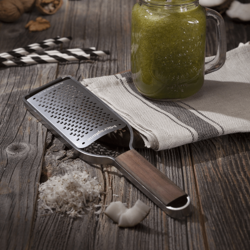 https://www.lcvdesignsndecor.co.za/shop/kitchen-dining/cooking-essentials/prep-tools/peeling-and-grating-tools/microplane-master-series-2mm-coarse/ Microplane Master Series 2mm-Coarse Grater 800 x 800px-5-min