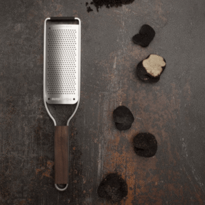 Microplane Master Series 2mm-Fine 800 x 800px-3-min