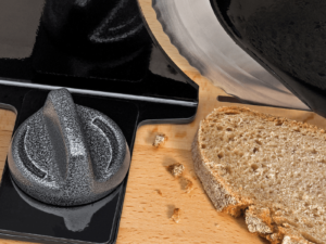 Zassenhaus Classic Manual Bread Slicer-Black 800 x 800px-2-min