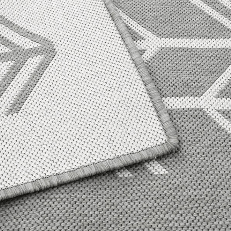 https://www.lcvdesignsndecor.co.za/shop/decor/rugs/rugs-indoor-and-outdoor-use/insignia-pewter-rug/ Insignia Pewter Rug 800 x 800px-5-min