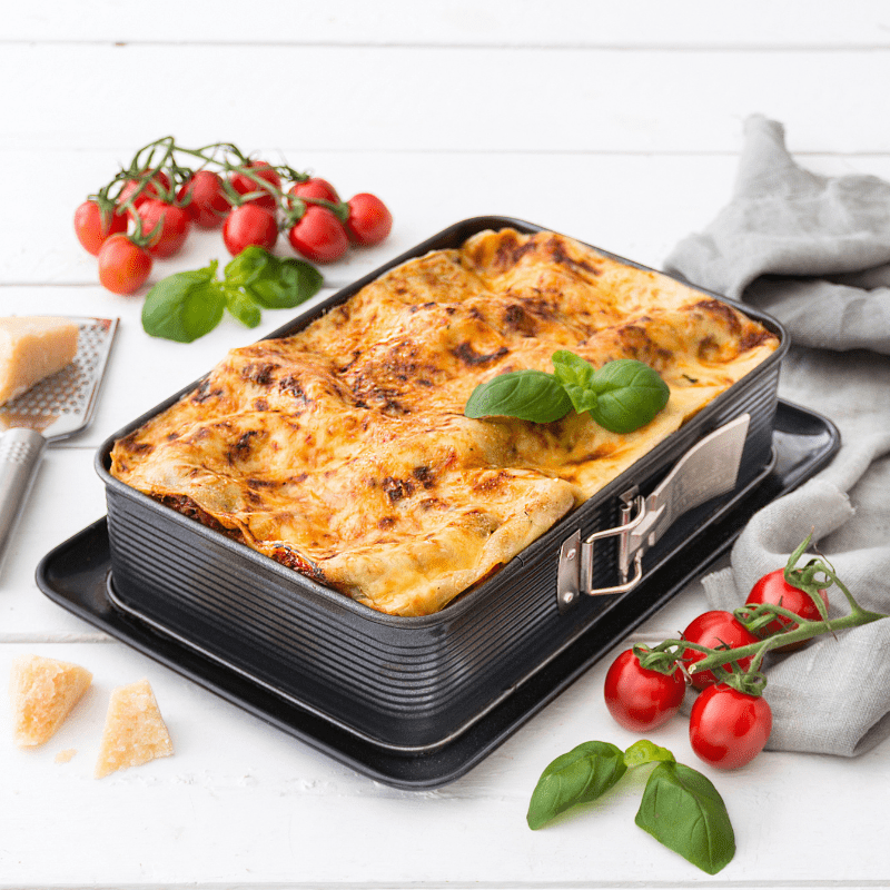 https://www.lcvdesignsndecor.co.za/shop/kitchen-dining/baking-essentials/bakeware/cake-pans-moulds/zenker-springform-baking-tin-32x22x7cm/ Zenker Springform Baking Tin 32x22x7cm Lifestyle