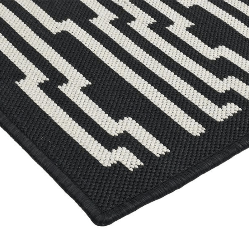 https://www.lcvdesignsndecor.co.za/shop/decor/rugs/rugs-indoor-and-outdoor-use/circuit-black-rug/ Circuit Black Rug Side 1