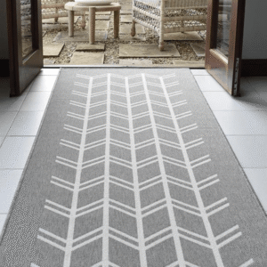 Insignia Pewter Runner Lifestyle 1