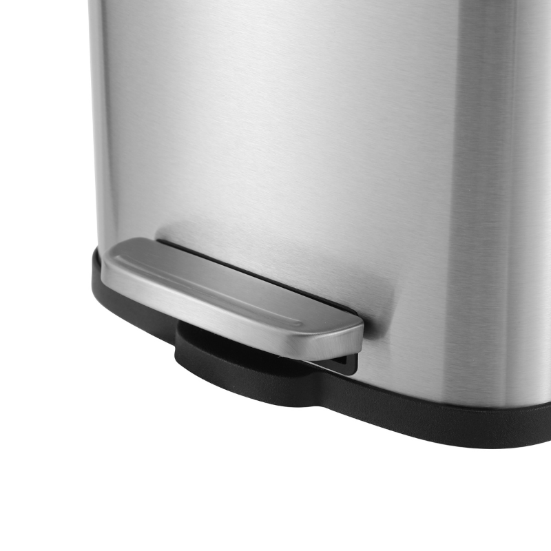 https://www.lcvdesignsndecor.co.za/shop/home-essentials/homekeeping/rubbish-bins/modena-5l-stainless-steel-pedal-bin/ Modena 5L Stainless Steel Pedal Bin Close-up Pedal