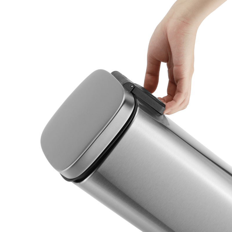 https://www.lcvdesignsndecor.co.za/shop/home-essentials/homekeeping/rubbish-bins/modena-5l-stainless-steel-pedal-bin/ Modena 5L Stainless Steel Pedal Bin Carry Handle