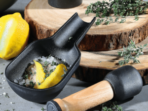 Zassenhaus Cast Iron Spice Mortar Black Lifestyle