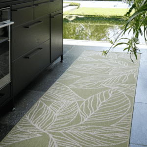 Laurel Moss Runner Lifestyle