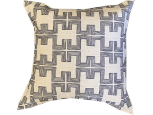 Rake Black Scatter Includes Inner 60x60cm