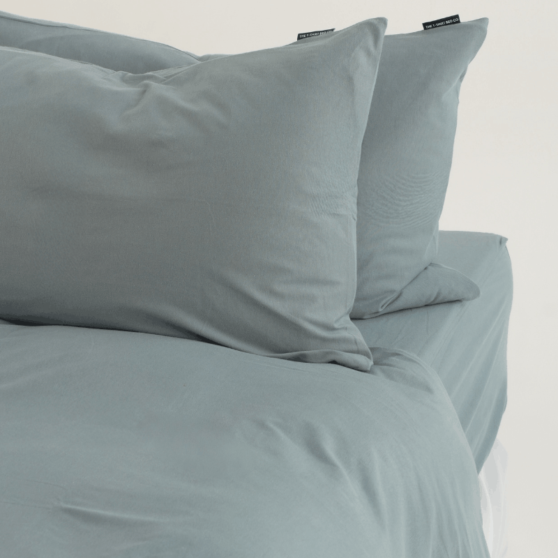 https://www.lcvdesignsndecor.co.za/shop/bedding/t-shirt-duvet-cover-set-seafoam/ T-Shirt Duvet Cover Set Seafoam Lifestyle Close-up