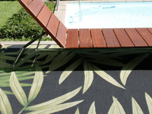 Folia Black Rug Lifestyle