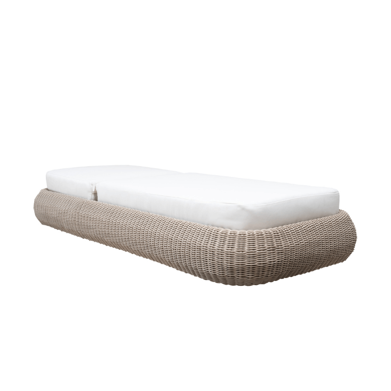 https://www.lcvdesignsndecor.co.za/shop/furniture/patio-furniture/loungers-daybeds/kendall-pool-lounger/ Kendall Pool Lounger Angle View