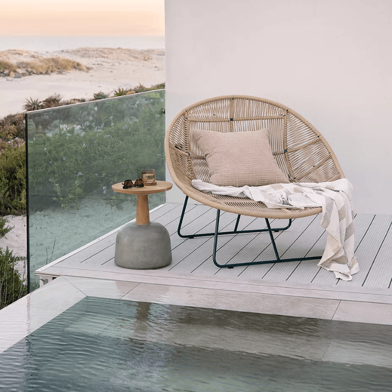 https://www.lcvdesignsndecor.co.za/shop/furniture/patio-furniture/loungers-daybeds/oasis-daybed/ Oasis Daybed Lifestyle Main