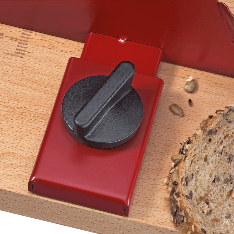 https://www.lcvdesignsndecor.co.za/shop/kitchen-dining/cooking-essentials/prep-tools/cutting-tools/zassenhaus-bread-slicer-pure-red/ Zassenhaus Bread slicer PURE Red - Side Dial