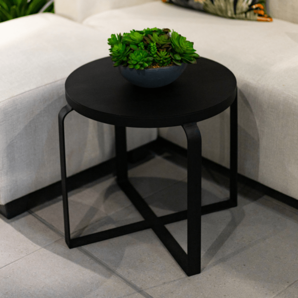 Hinny Side Table